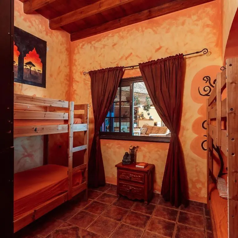Hostel Los Amigos By Youroom La Mareta Gæstehus